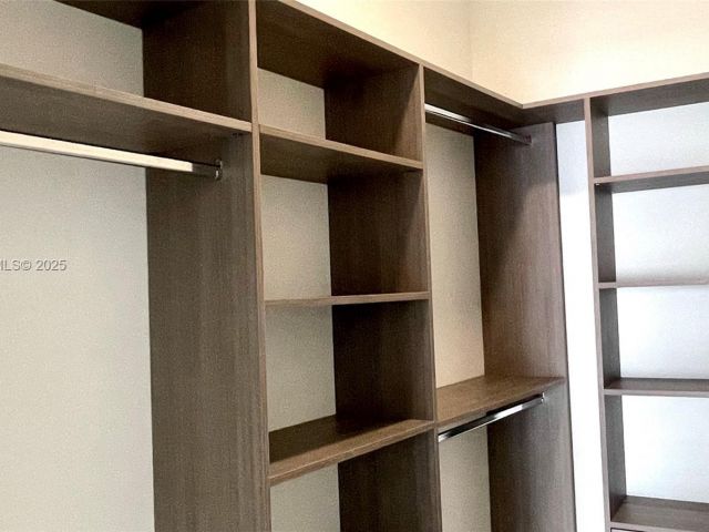 Продажа квартиры #412 - фото 6912745