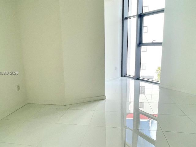 Продажа квартиры #412 - фото 6912750