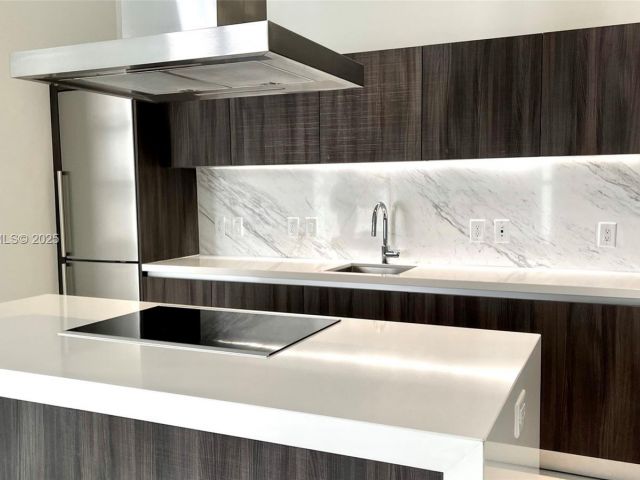 Продажа квартиры #412 - фото 6912754