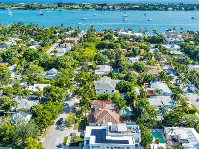 Продажа дома по адресу 244 31st Street - фото 6920614