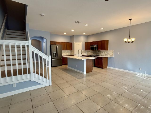 Дом в аренду по адресу 5182 Ashley River Road - фото 6913189