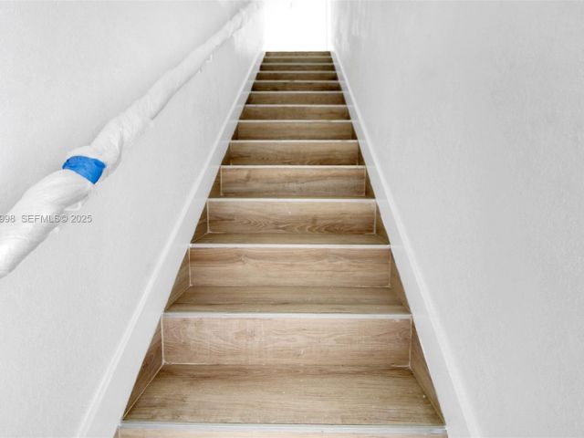 Дом в аренду по адресу 14482 SW 259th St 0 - фото 7464704