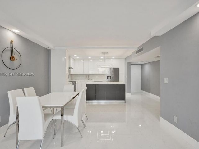 Продажа квартиры #1104 - фото 6916855