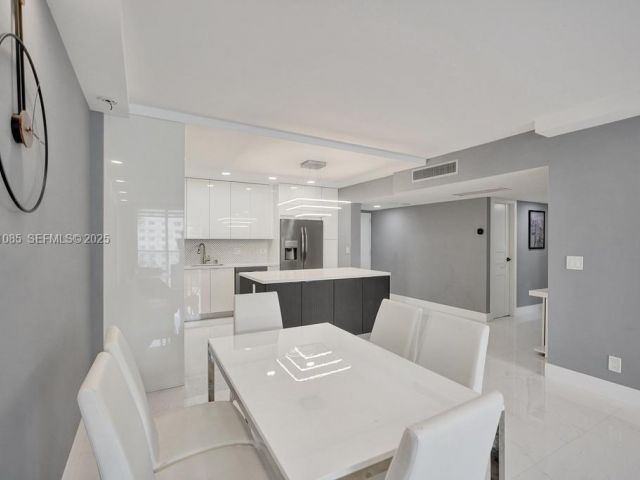 Продажа квартиры #1104 - фото 6916856