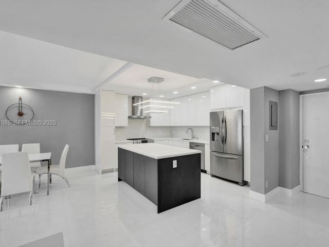 Продажа квартиры #1104 - фото 6916860