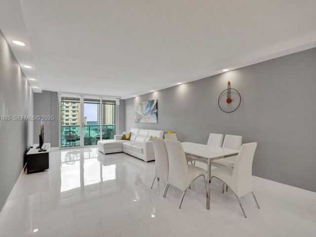 Продажа квартиры #1104 - фото 6916867