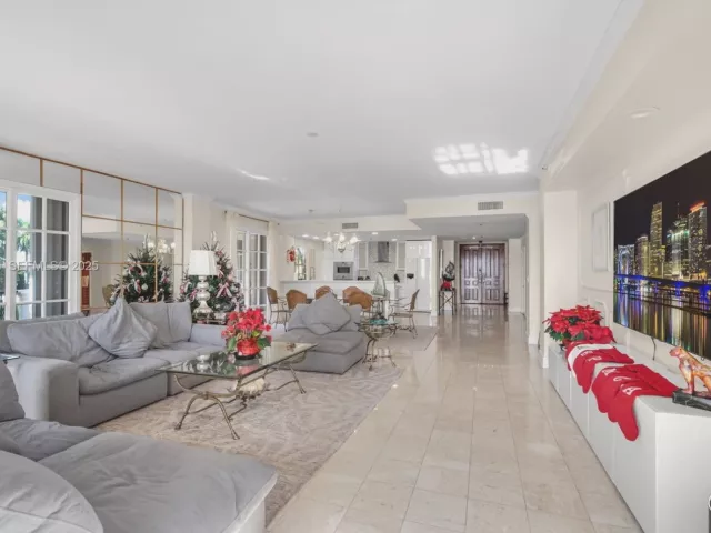 Продажа квартиры #2124 - фото 6913506