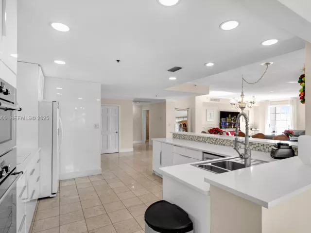 Продажа квартиры #2124 - фото 6913502