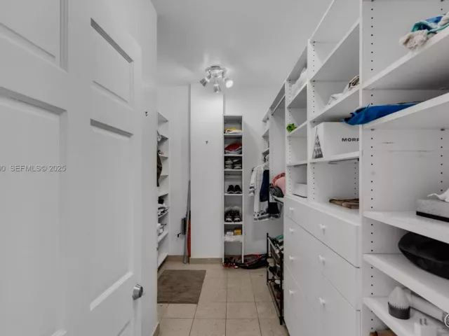 Продажа квартиры #2124 - фото 6913495