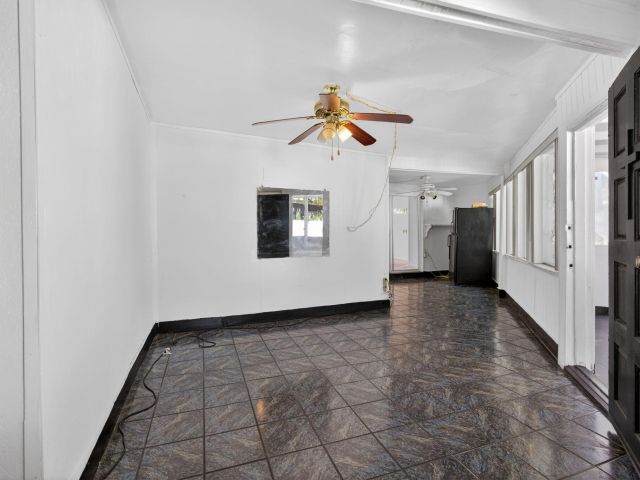 Продажа дома по адресу 225 S Sequoia Drive - фото 6916934