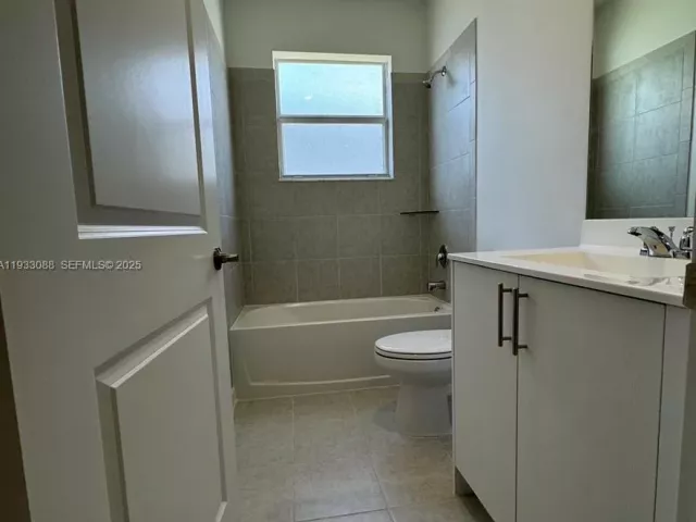 Дом в аренду по адресу  - фото 6912318