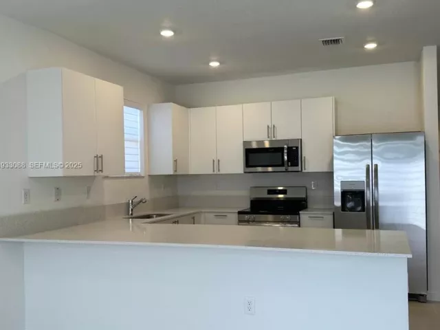 Дом в аренду по адресу  - фото 6912310