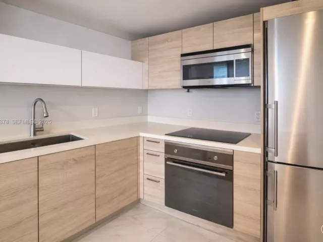 Продажа квартиры #1102 - фото 6916325