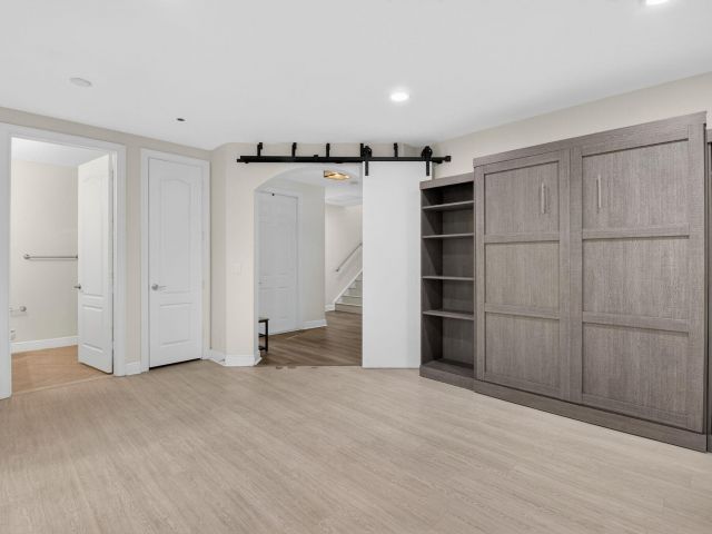 Дом в аренду по адресу 667 NE Trieste Lane - фото 6915025