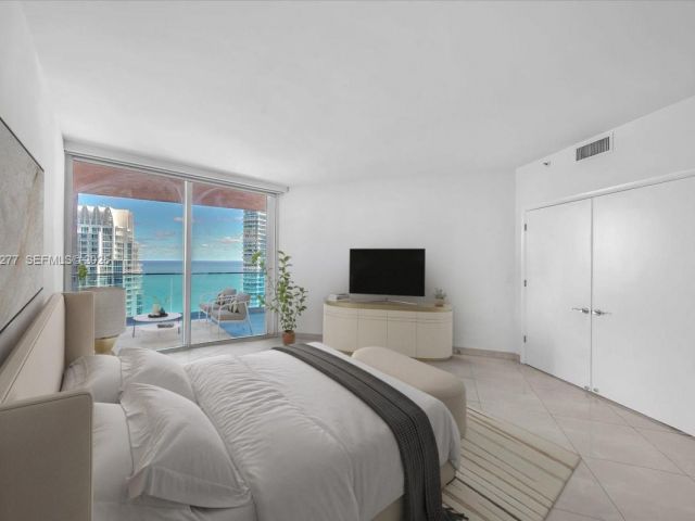 Продажа квартиры #3402 - фото 6916515