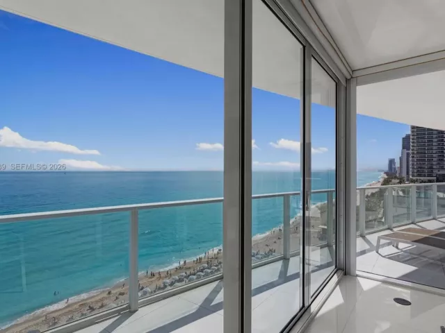 Квартира в аренду номер1001 - фото 6915836