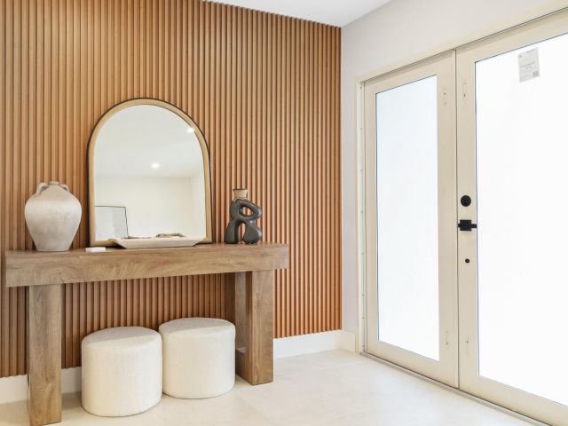 Продажа дома по адресу 965 SE 10th Court - фото 6921058