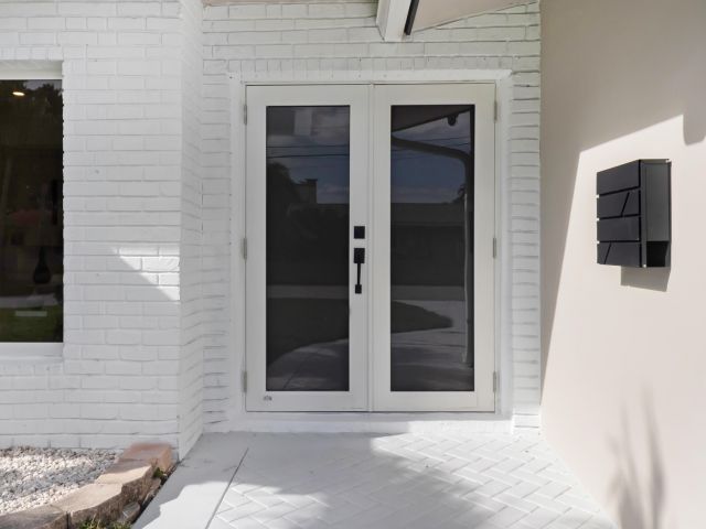 Продажа дома по адресу 965 SE 10th Court - фото 6921059