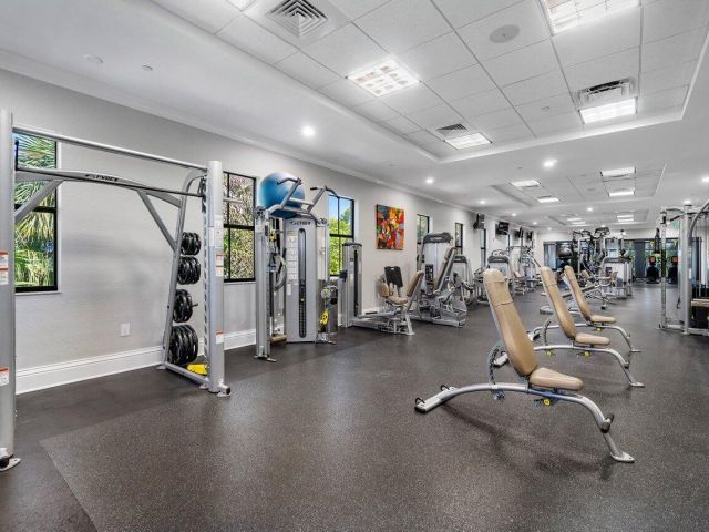 Продажа дома по адресу 17602 Middle Lake Drive - фото 6915063