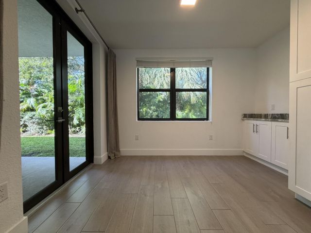 Дом в аренду по адресу 329 Bella Sol Way - фото 6916360