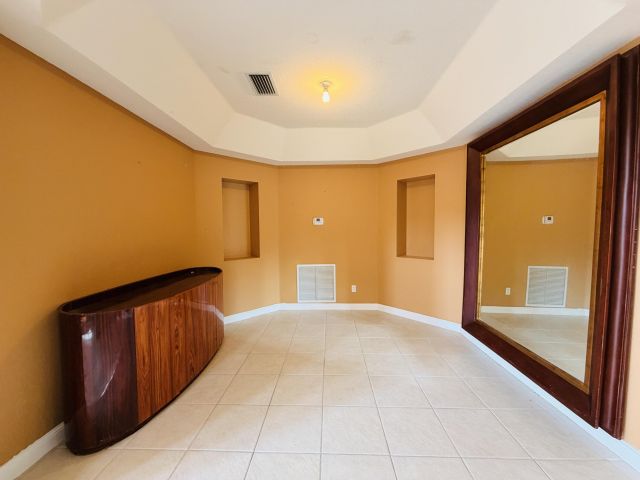 Дом в аренду по адресу 6573 Traveler Road - фото 6916387