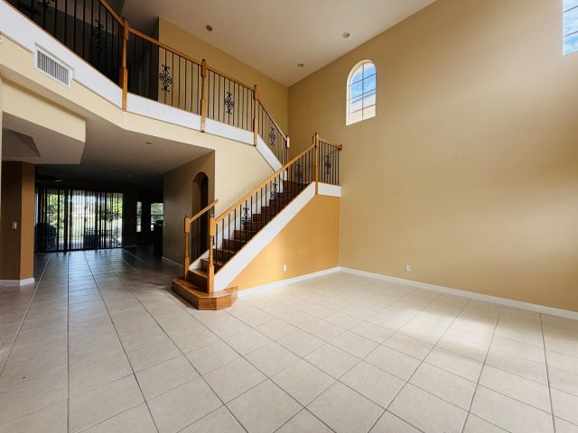 Дом в аренду по адресу 6573 Traveler Road - фото 6916389