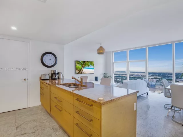 Квартира в аренду номер4707 - фото 6917176