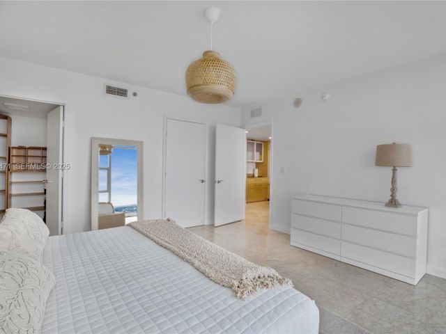 Квартира в аренду номер4707 - фото 6917165