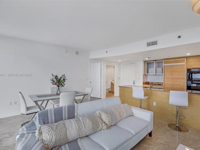 Квартира в аренду номер4707 - фото 6917170