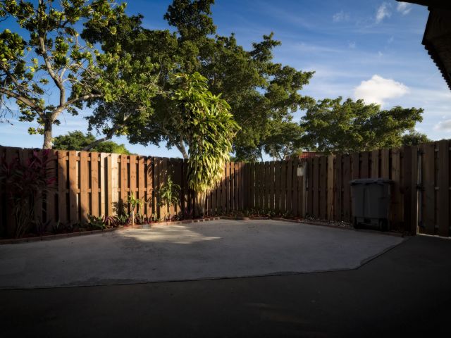 Дом в аренду по адресу 8353 Trent Court C - фото 6915978