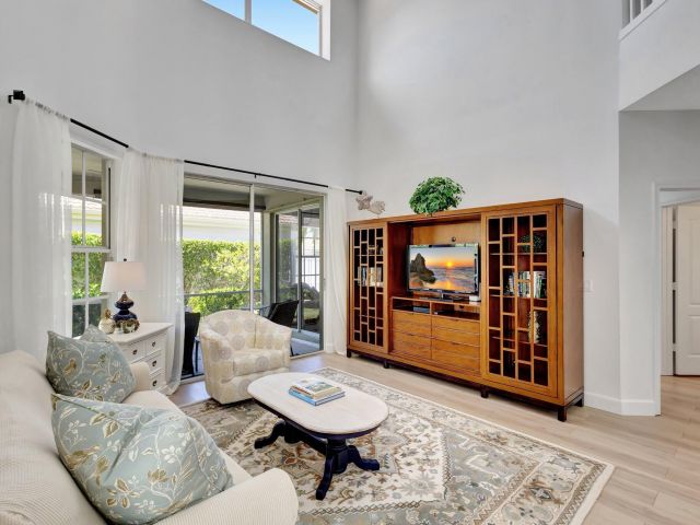 Продажа дома по адресу 8316 Quail Meadow Way - фото 6920873