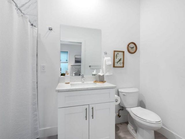 Дом в аренду по адресу 3514 Hiawatha Avenue - фото 6916396