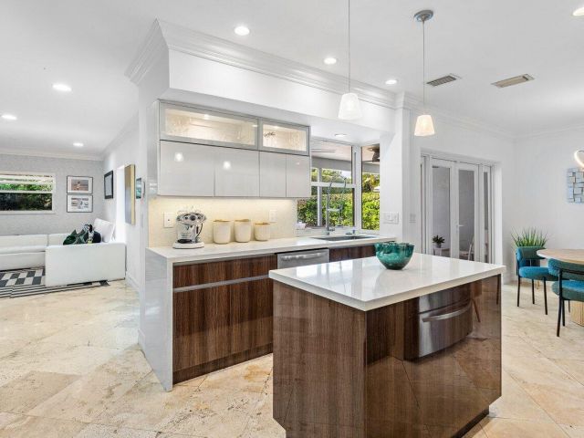 Продажа дома по адресу 1181 SW Walnut Terrace - фото 6925514