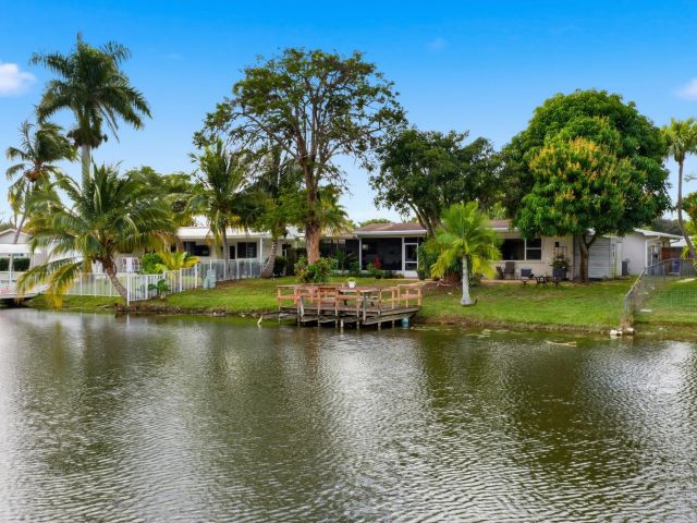 Продажа дома по адресу 1811 NW 119th Avenue - фото 6920438