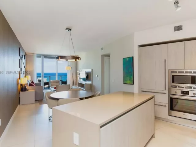 Продажа квартиры #1910 - фото 6916670