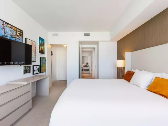 Продажа квартиры #1910 - фото 6916654