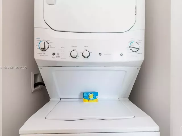 Продажа квартиры #1910 - фото 6916658