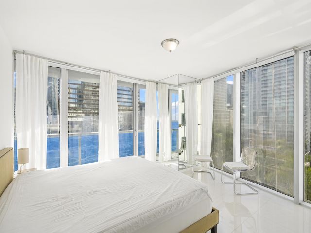 Продажа квартиры #911 - фото 6916560