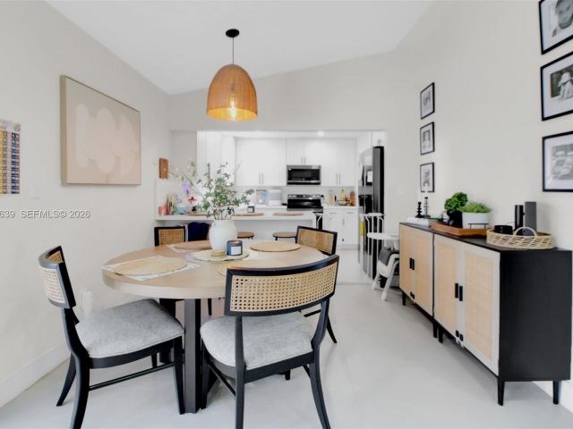 Продажа дома по адресу 14232 SW 155th St - фото 7536328