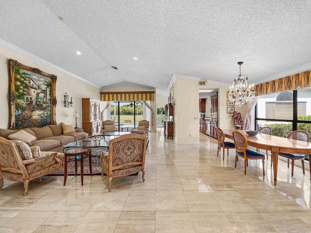 Продажа дома по адресу 21459 Bridge View Drive - фото 6918400