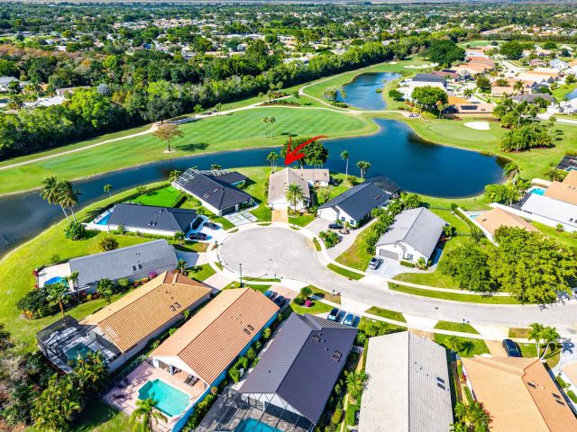 Продажа дома по адресу 21459 Bridge View Drive - фото 6918403