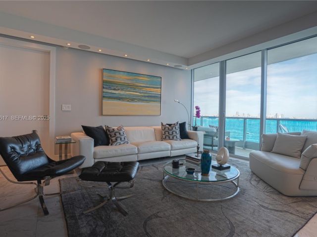 Продажа квартиры #1609 - фото 6926713