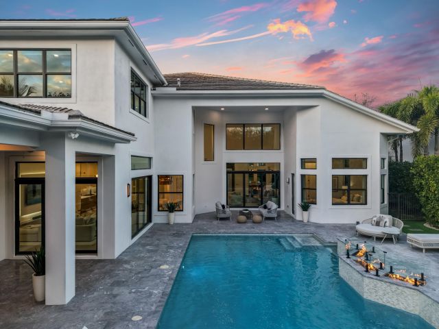 Продажа дома по адресу 17400 Rosella Road - фото 6920926