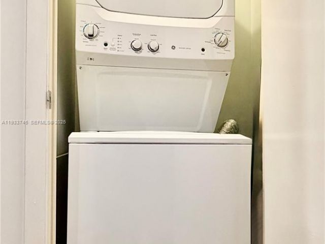 Продажа квартиры #3705 - фото 7429841