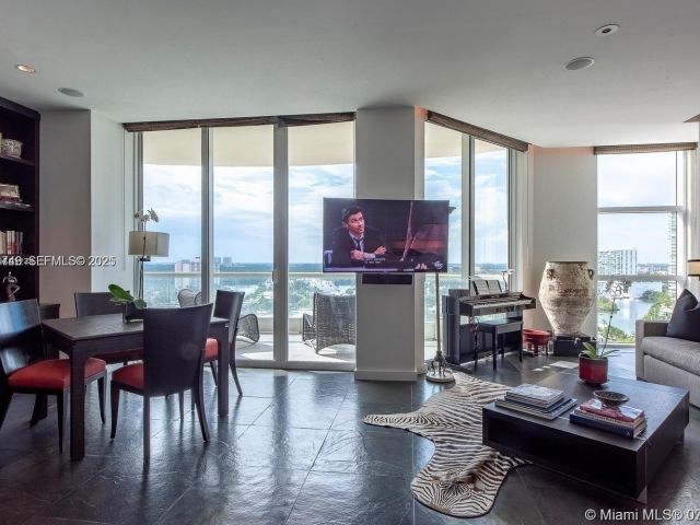 Продажа квартиры #1503 - фото 6918493