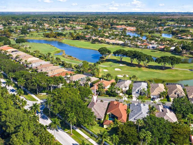 Продажа дома по адресу 7713 Sandhill Court - фото 6918544