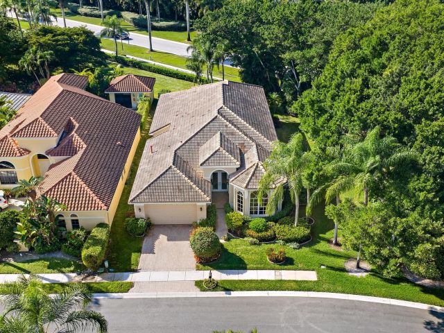 Продажа дома по адресу 7713 Sandhill Court - фото 6918547