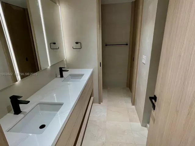 Квартира в аренду номер1228 - фото 6918387