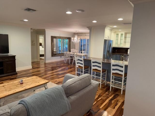 Продажа дома по адресу 899 Barcelona Drive - фото 6929399