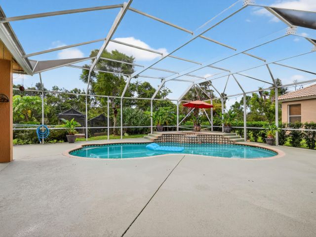 Дом в аренду по адресу 3769 Victoria Road - фото 6919495